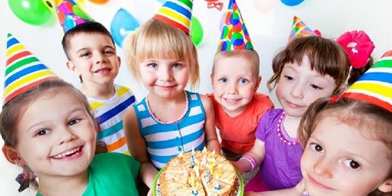 Le célèbre jeu de loto pour une fête d'anniversaire, enfants 6-12 ans  Tranche d'âge Pour tous les âges ! âge enfant - enfant suppl 0
